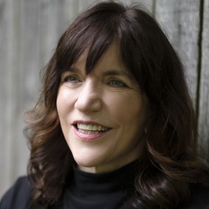 A portrait of Bonnie Kistler