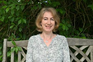 Carol MacLean author picture