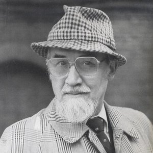 A portrait of Duncan Kyle