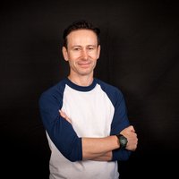 Gordon Macmillan author picture