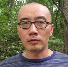 A portrait of Han Dong