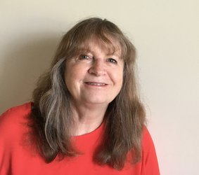 Lynn Johnson author picture