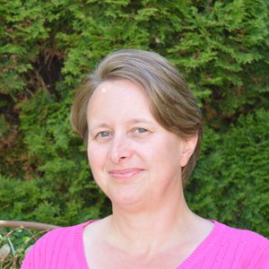 A portrait of Suzanne Snow