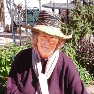 A portrait of Teresa Crane