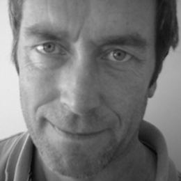 A portrait of Jeff Dawson